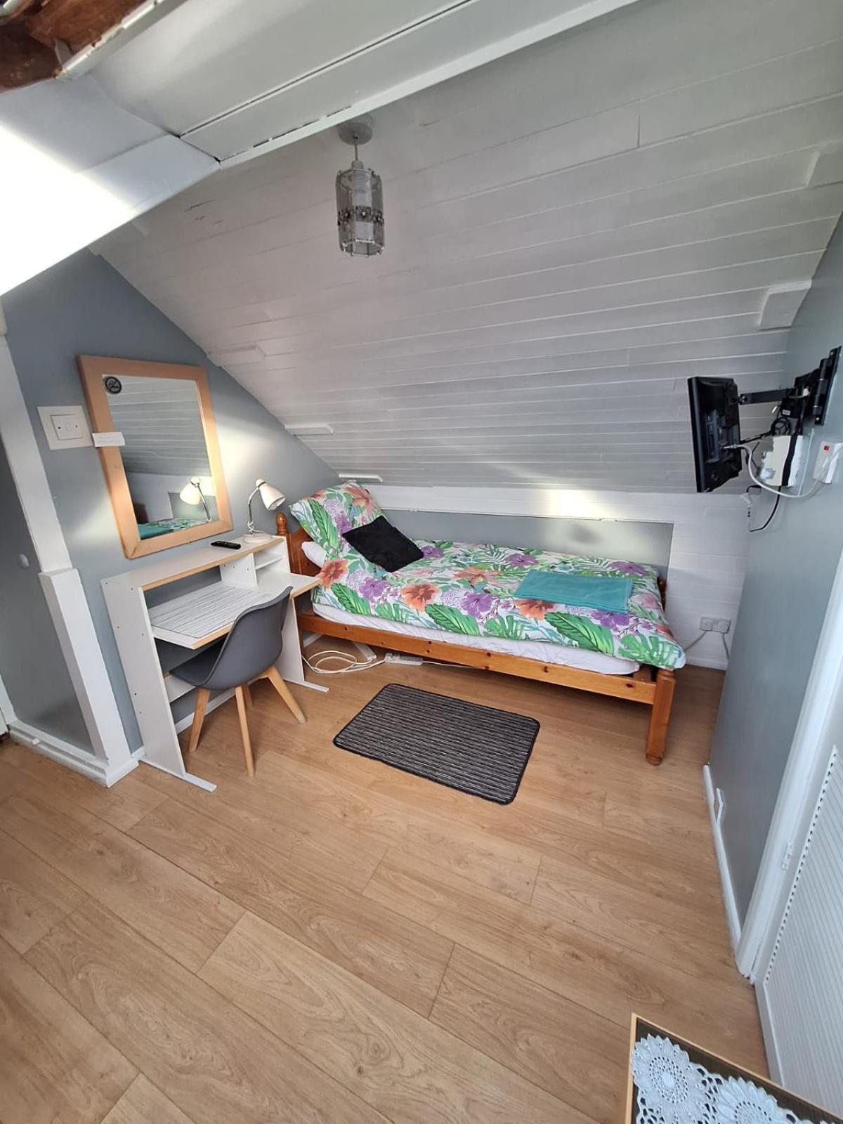 Harrow B & B Kültér fotó