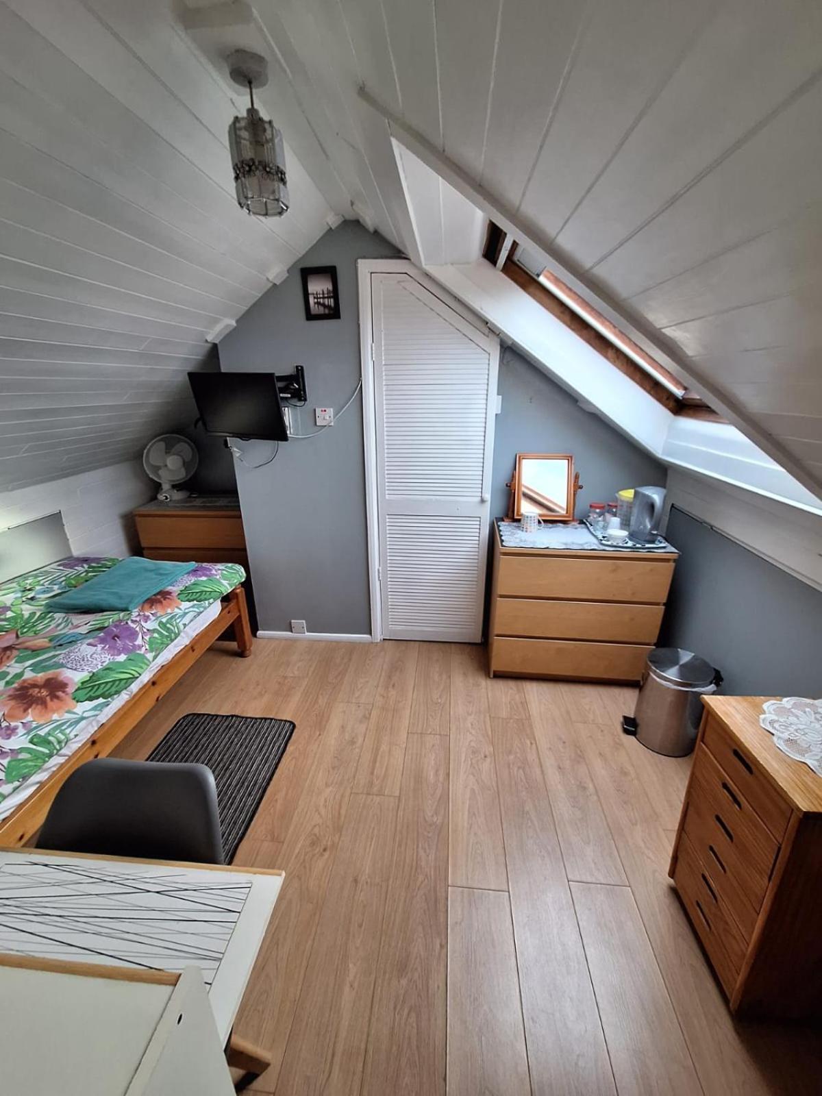 Harrow B & B Kültér fotó
