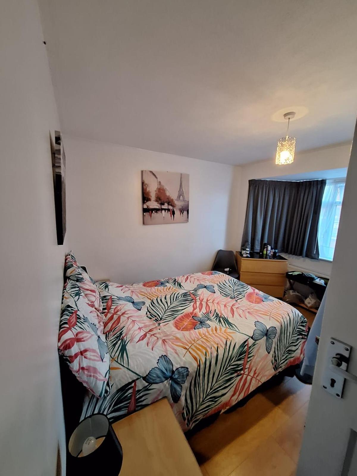 Harrow B & B Kültér fotó